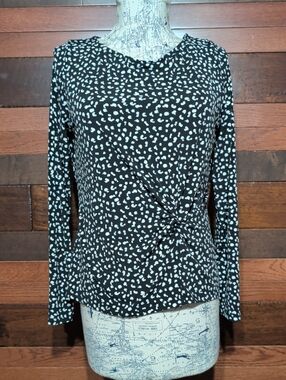 Tahari Black and White Knot-Front Long Sleeve Top